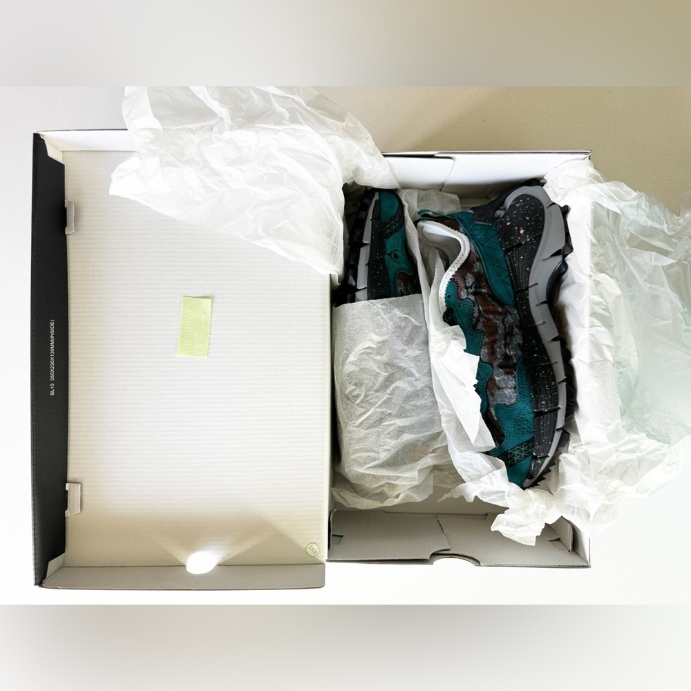NWT Reebok x South2 West8 Zig Kinetica II Edge - Picture 12 of 15